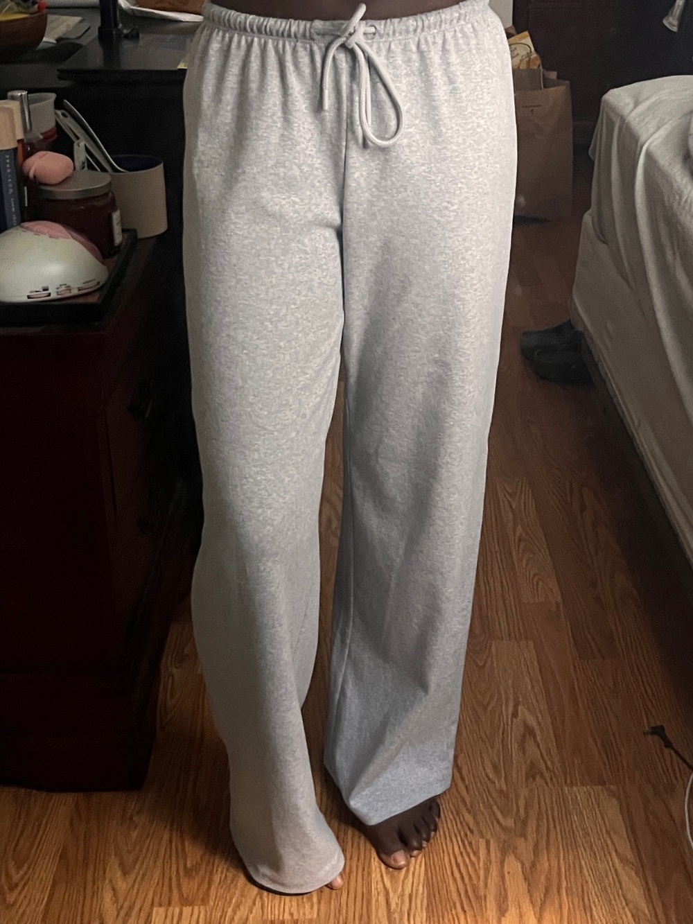 Sunday’s Best/ Aritzia - Grey Gilmore Pants (xxs)